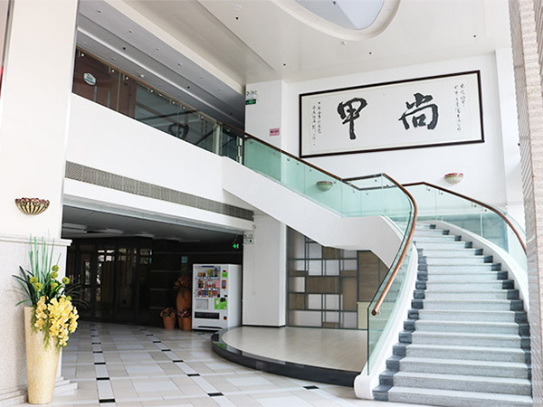 潤東方環(huán)保空調(diào)公司銷售部內(nèi)部環(huán)境
